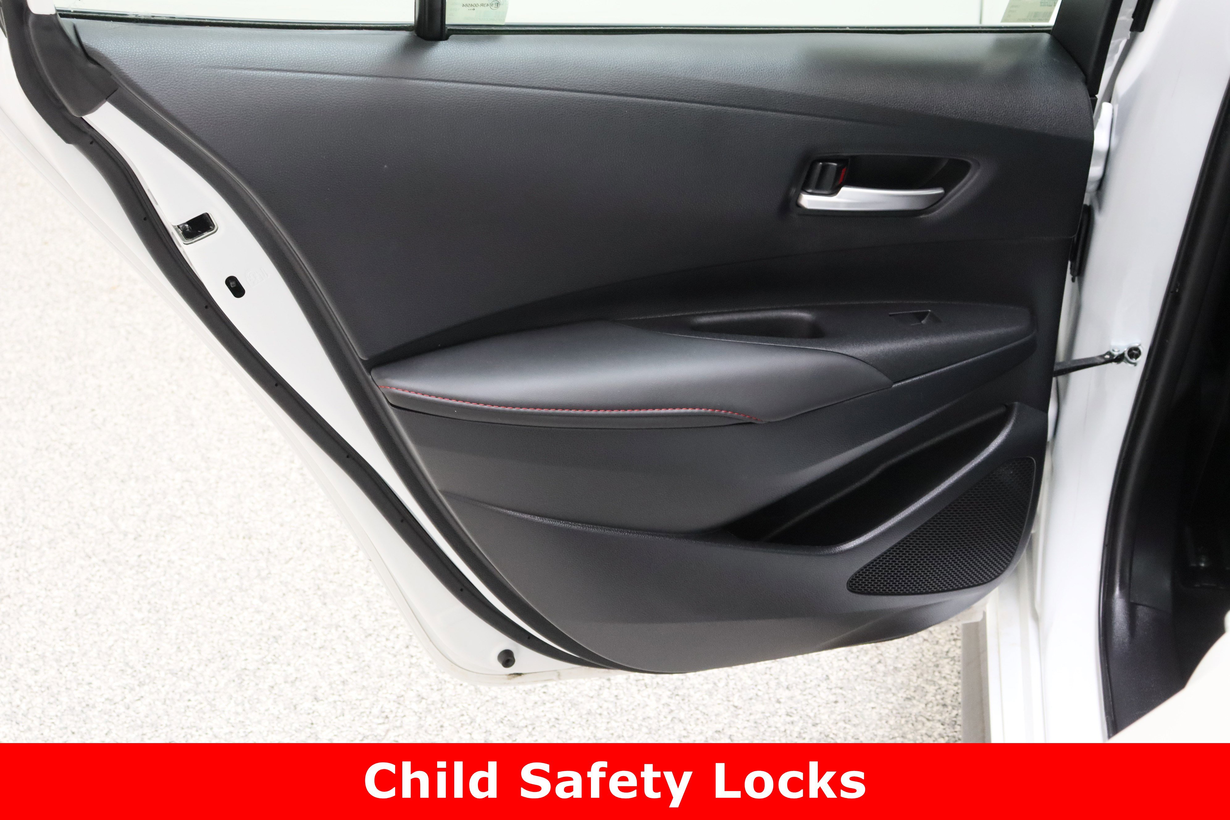 Certified 2025 Toyota Corolla SE image 24