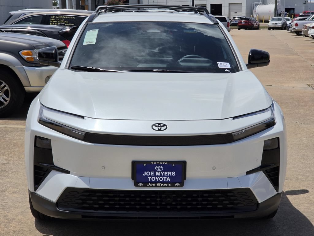 New 2026 Toyota C-HR AWD/4WD image 3