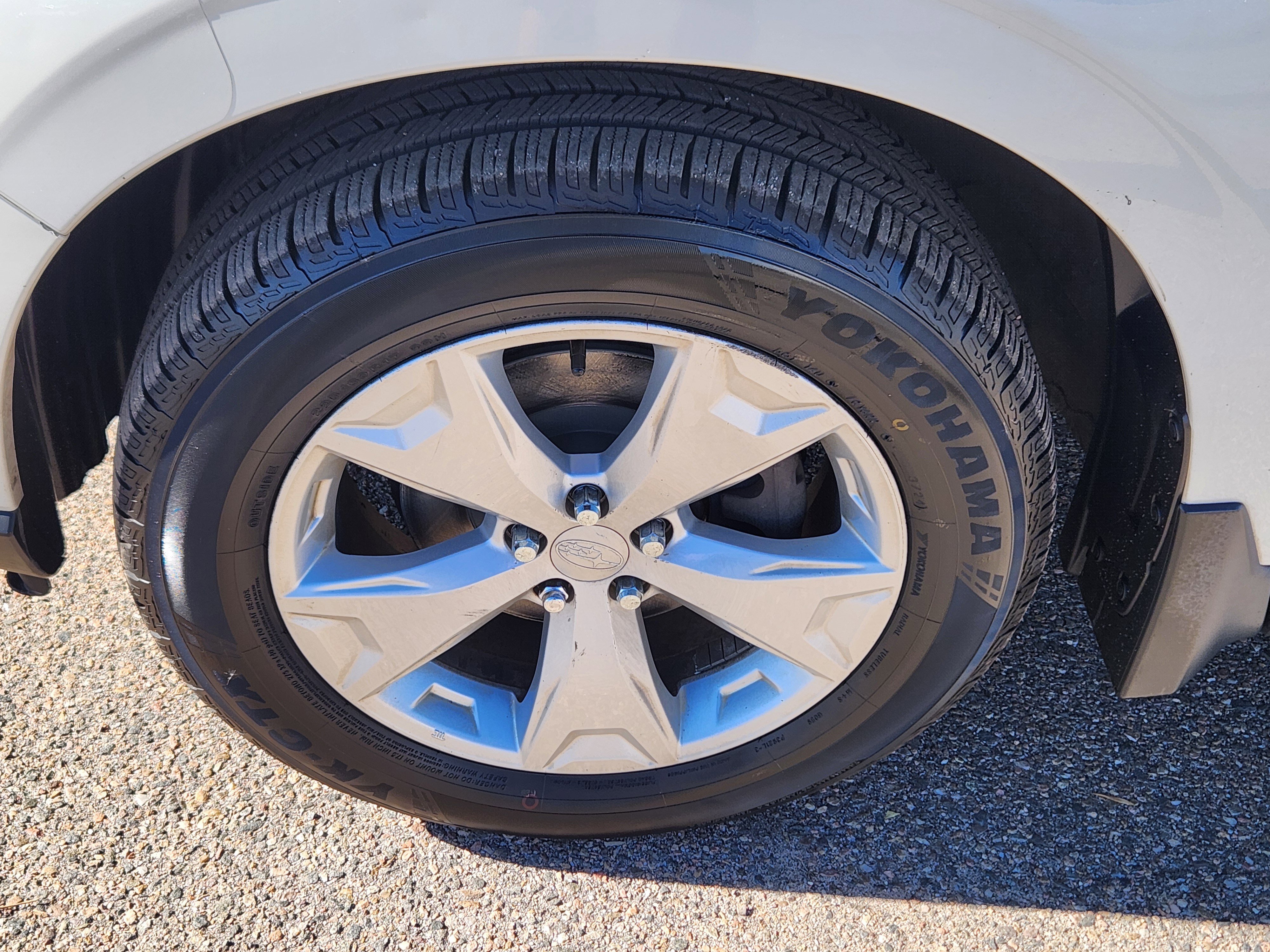 Used 2015 Subaru Forester 2.5i Premium w/ All-Weather Package image 7