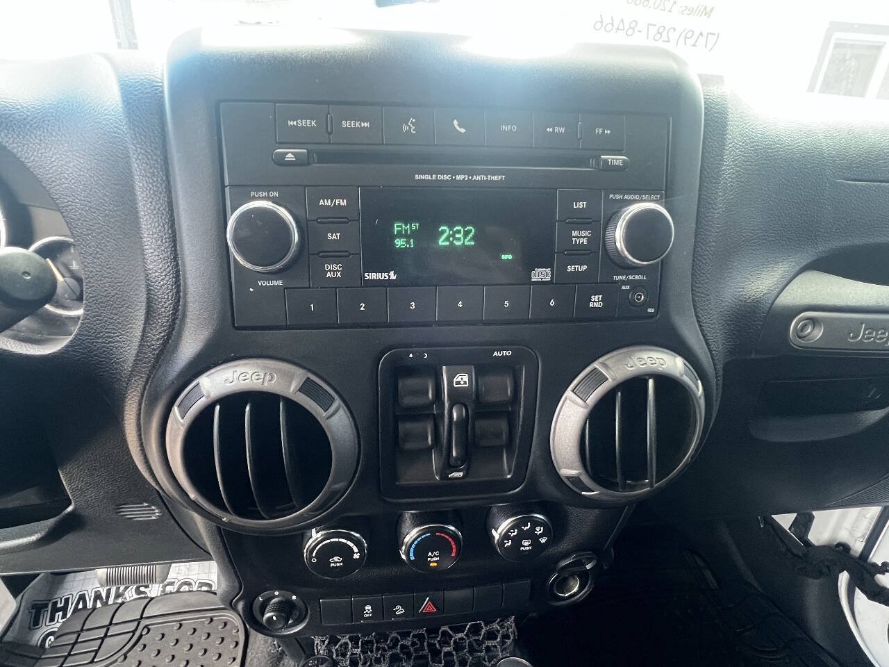 Used 2015 Jeep Wrangler Unlimited Sport w/ Quick Order Package 24S AWD/4WD image 15