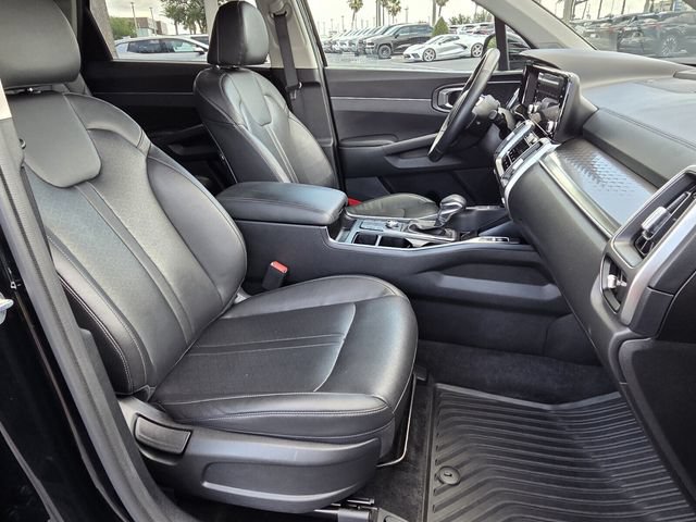 Used 2023 Kia Sorento S FWD image 19