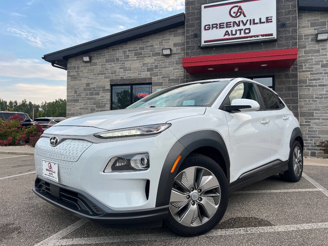 Used 2021 Hyundai Kona Ultimate image 1
