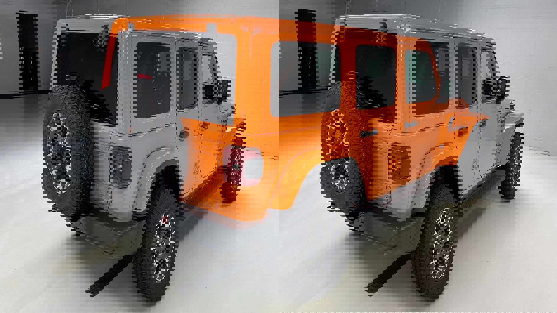 New 2025 Jeep Wrangler Unlimited Sahara image 5