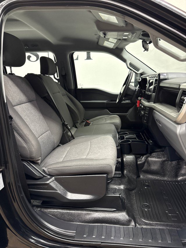 Used 2024 Ford F350 XL AWD/4WD image 27