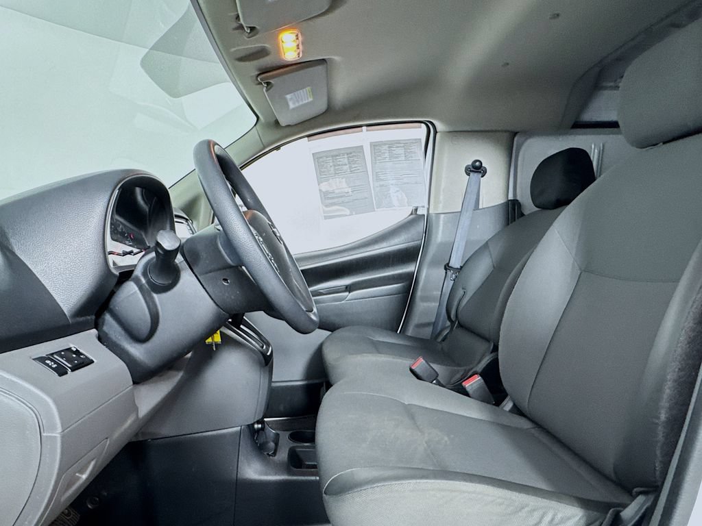 Used 2019 Nissan NV200 SV FWD image 9