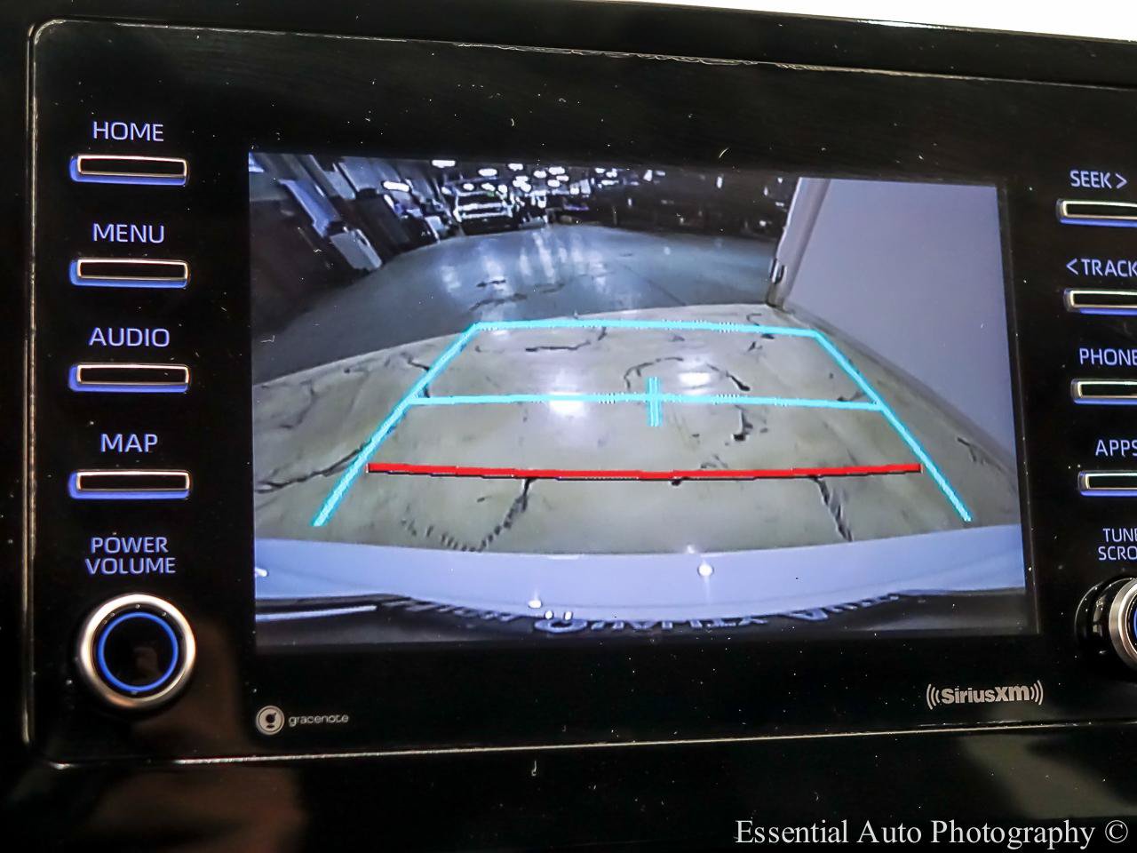 Used 2021 Toyota Camry SE FWD image 21