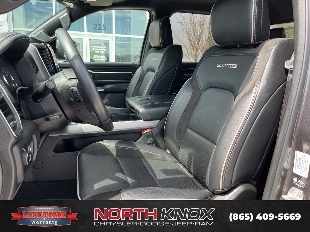 Used 2023 RAM 1500 Laramie AWD/4WD image 5