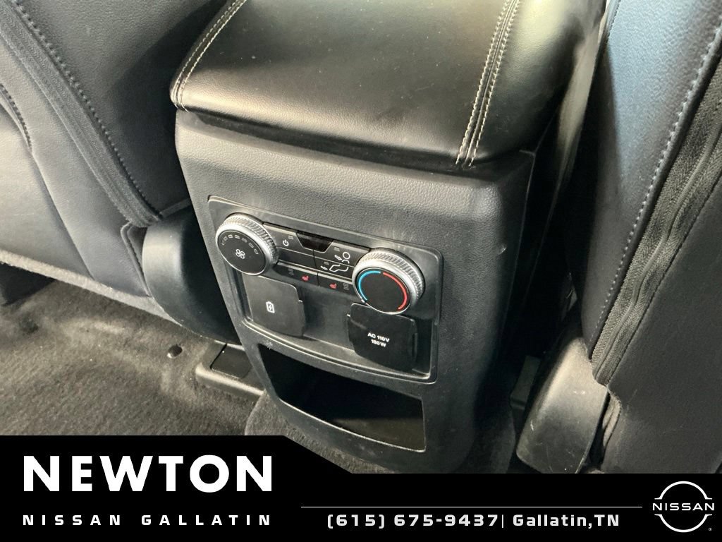 Used 2021 Ford Explorer Limited w/ Equipment Group 301A AWD/4WD image 23