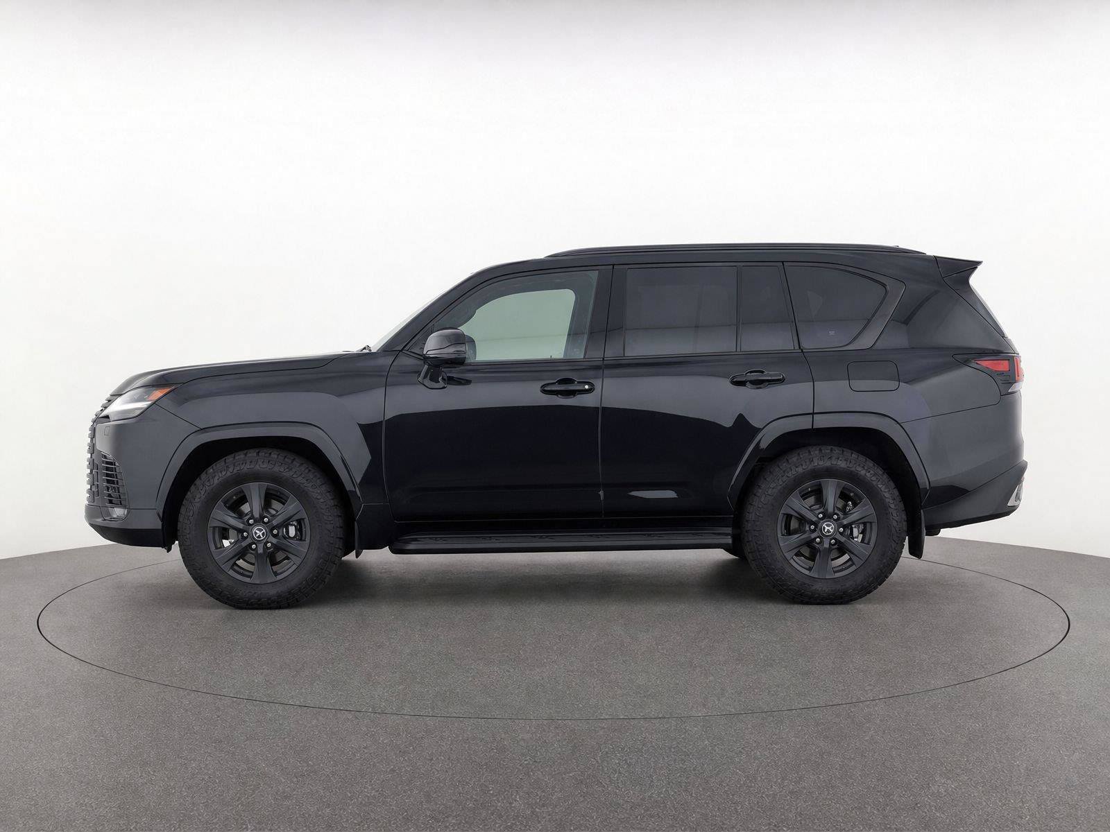 Certified 2025 Lexus LX 700h Overtrail w/ Accessory Package (Z1) AWD/4WD image 7