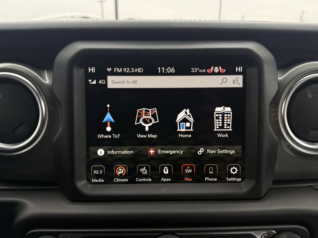 Used 2022 Jeep Wrangler Unlimited Sahara w/ LED Lighting Group image 18