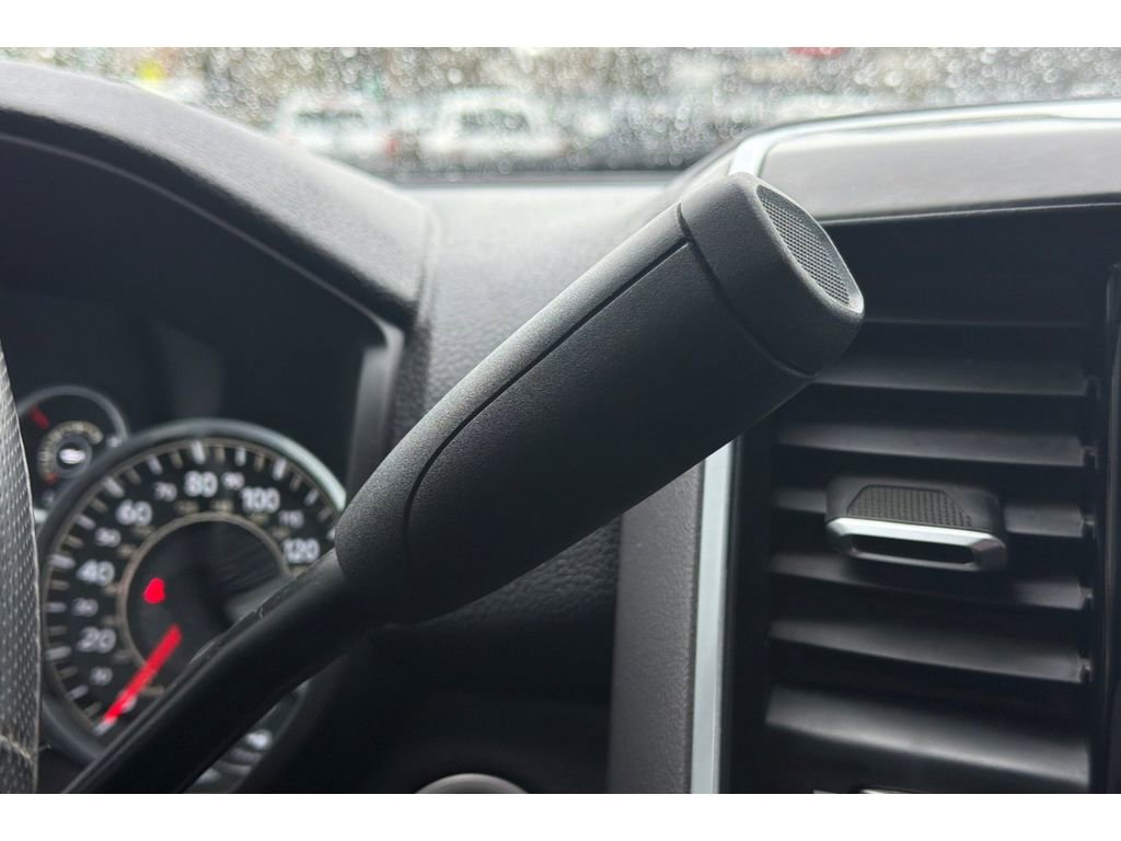 Used 2024 RAM 2500 Big Horn w/ Heated Seats & Wheel Group image 23