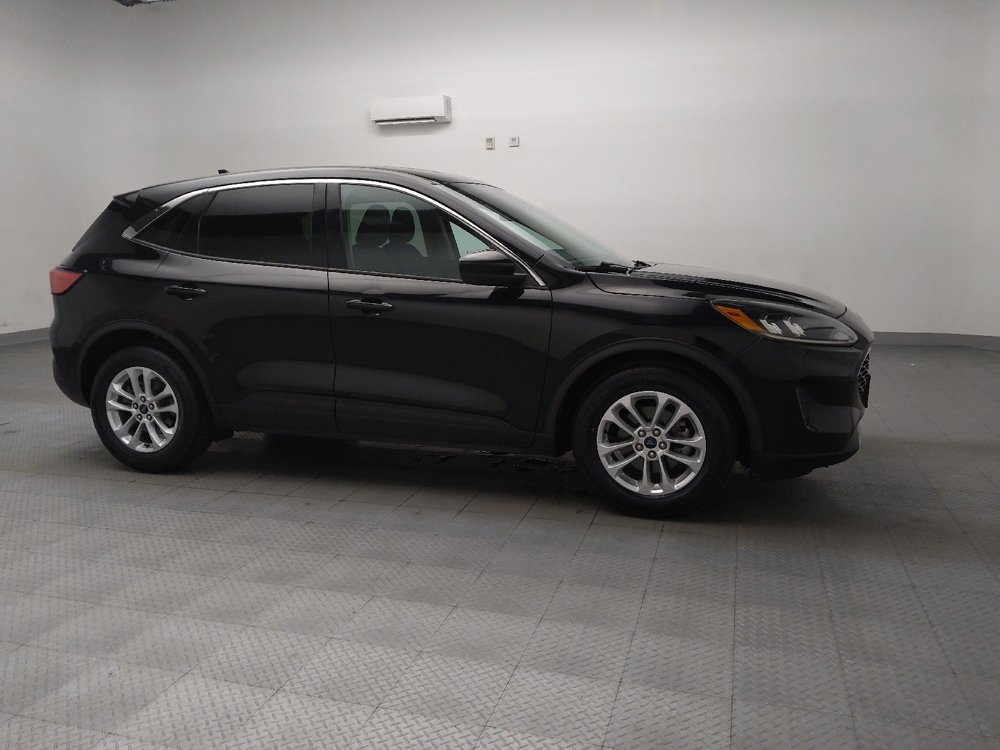 Used 2020 Ford Escape SE image 11