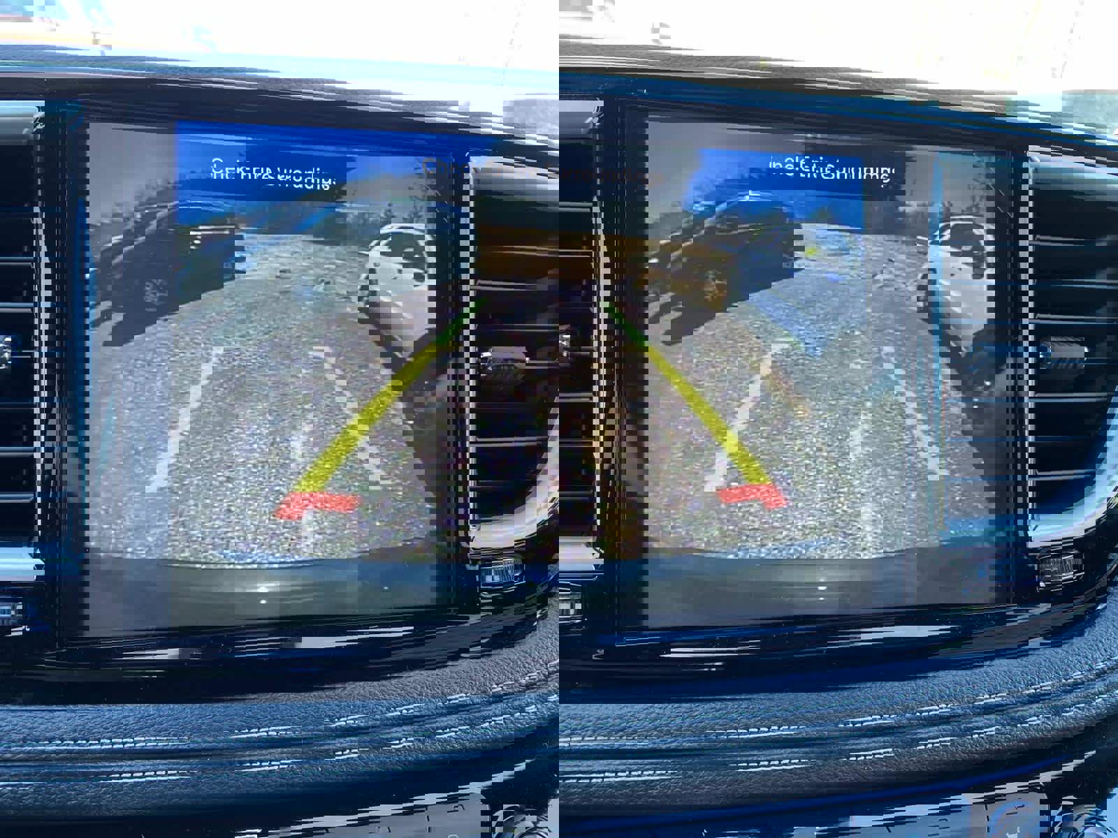 New 2023 Chrysler Pacifica Touring-L w/ S Appearance Package image 11