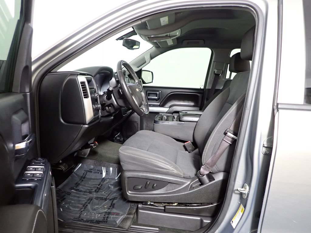 Used 2017 Chevrolet Silverado 1500 LT w/ All Star Edition AWD/4WD image 18