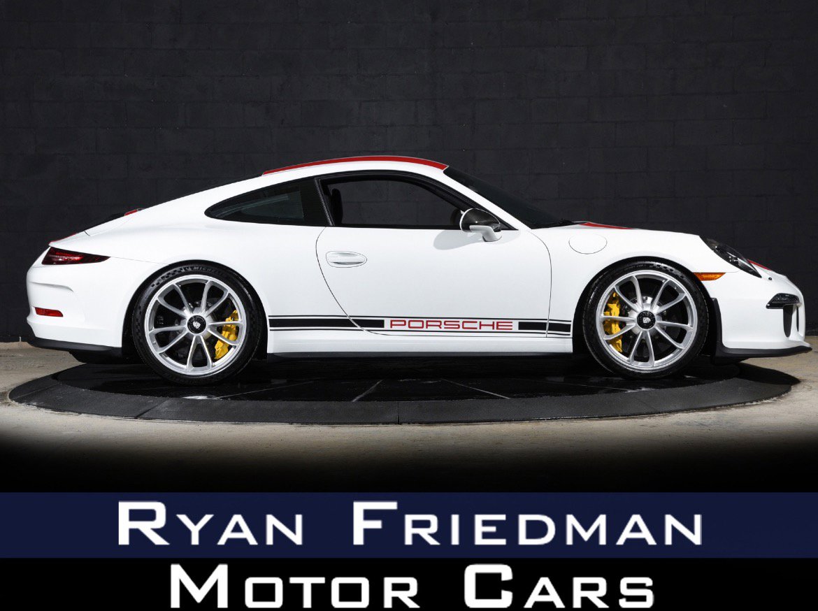 Used 2016 Porsche 911 R RWD image 1