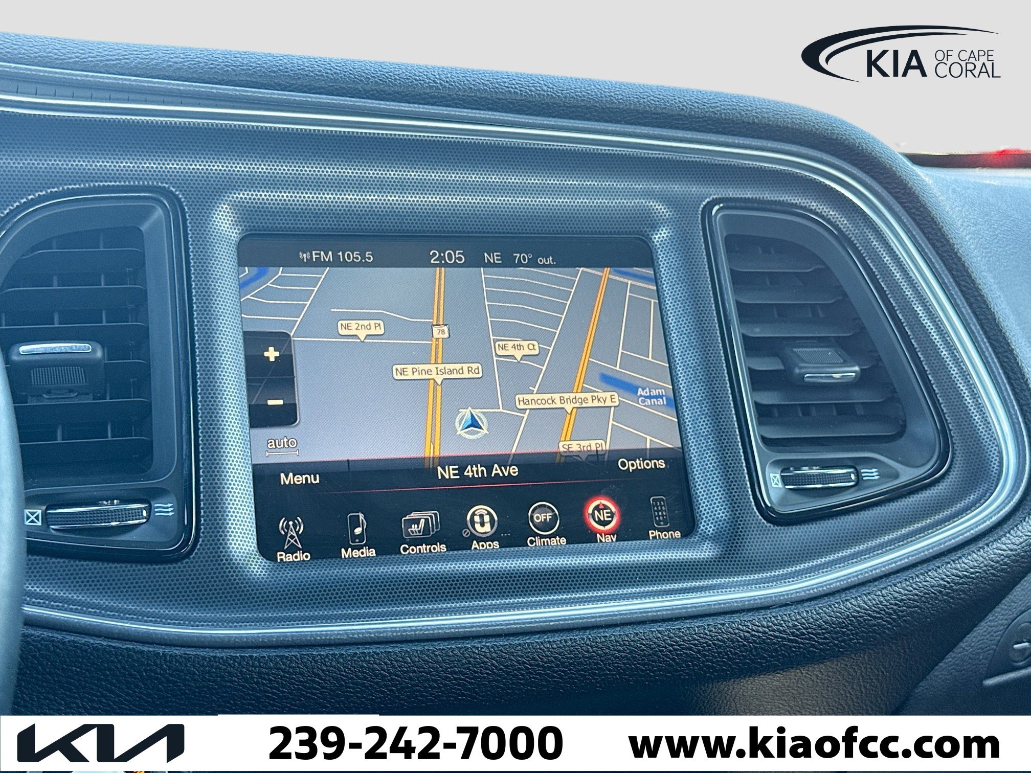 Used 2015 Dodge Challenger R/T Scat Pack w/ Leather Interior Group image 27