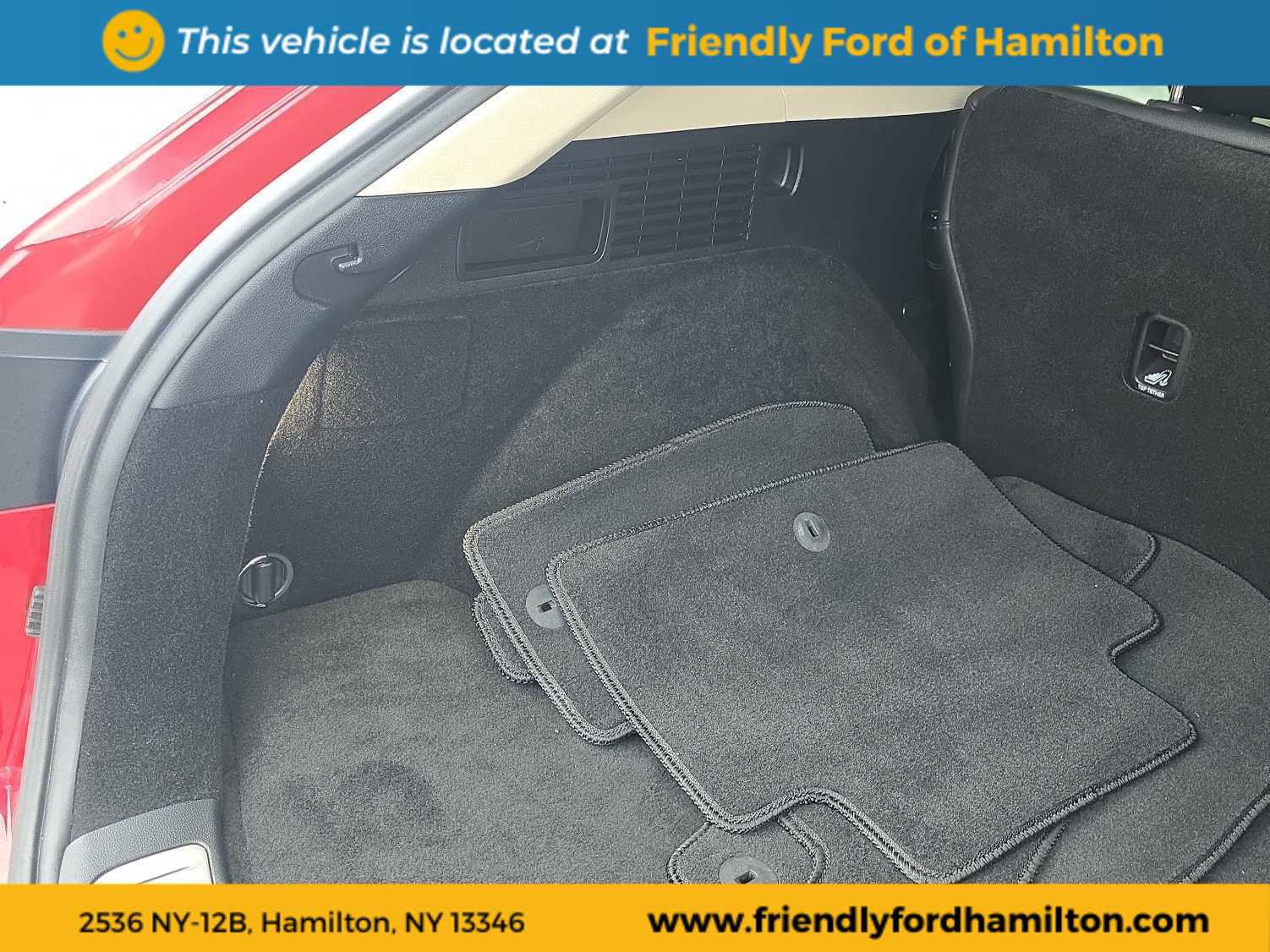 Used 2023 Genesis GV70 2.5T w/ Advanced Package image 13