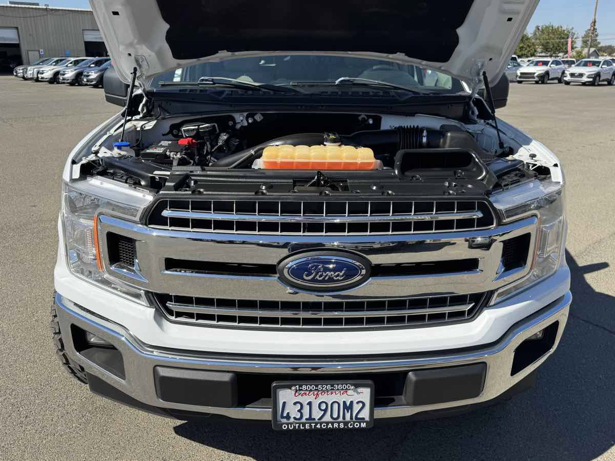 Used 2018 Ford F150 XLT w/ Equipment Group 302A Luxury RWD image 39