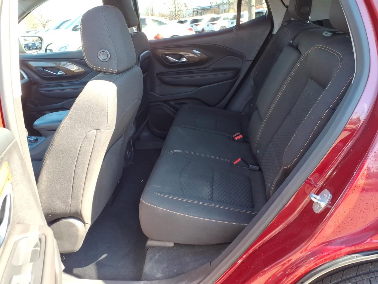 Used 2020 GMC Terrain SLE w/ Driver Convenience Package image 12