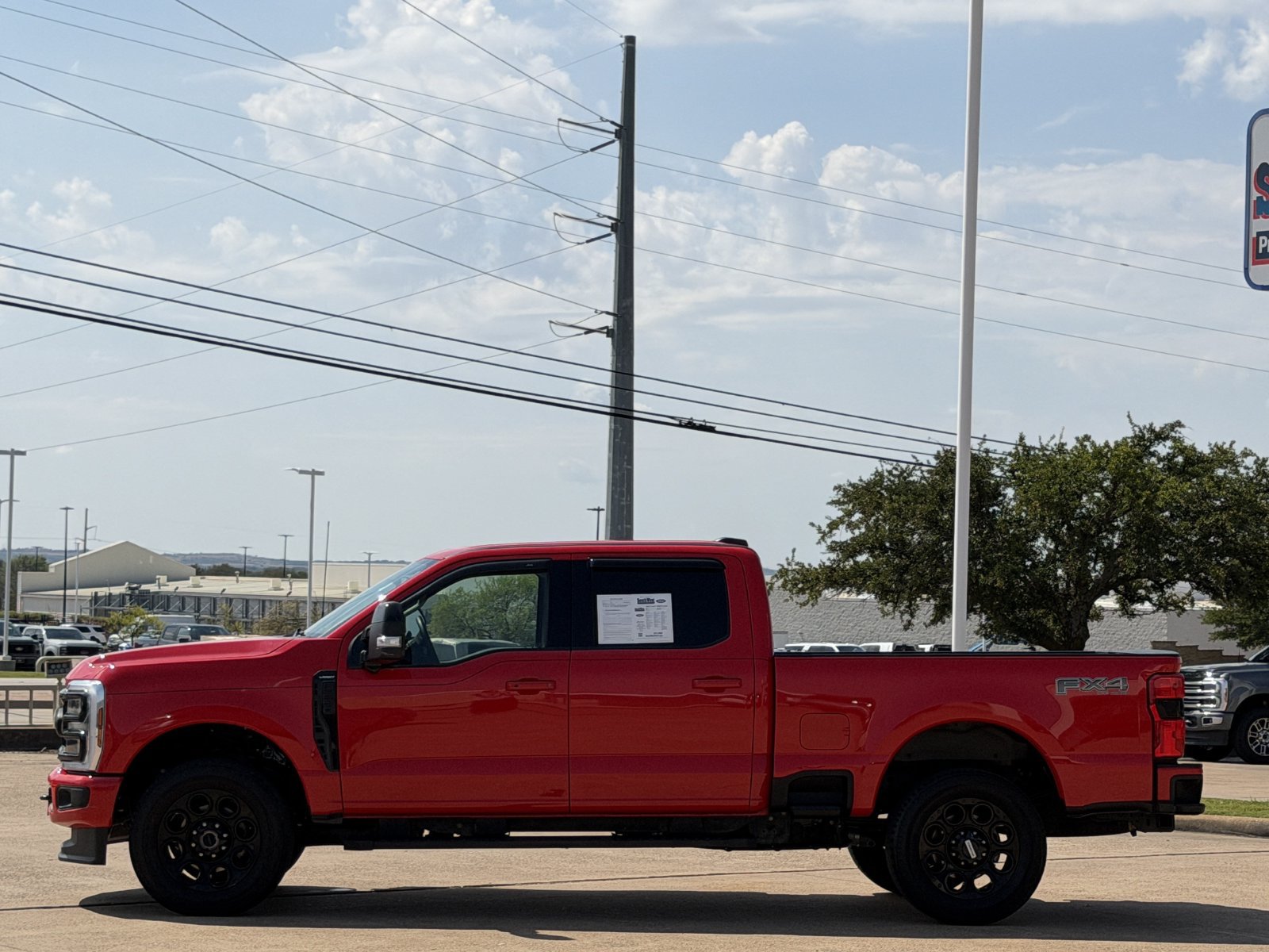 Used 2025 Ford F250 Lariat w/ Black Appearance Package AWD/4WD image 7