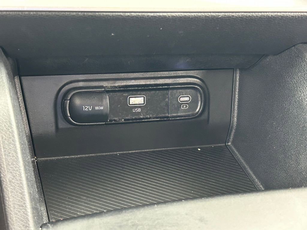 Used 2024 Kia Sportage LX FWD image 27