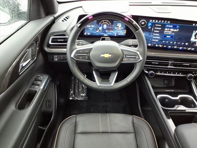 Used 2025 Chevrolet Traverse High Country image 18