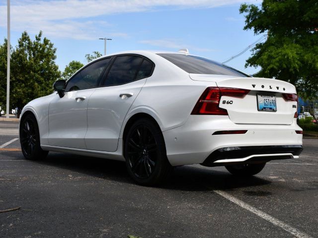 Used 2023 Volvo S60 B5 Plus w/ Climate Package AWD/4WD image 5