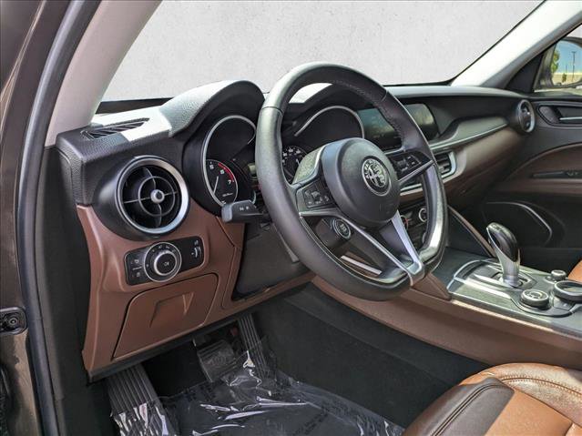 Used 2018 Alfa Romeo Stelvio Ti image 10