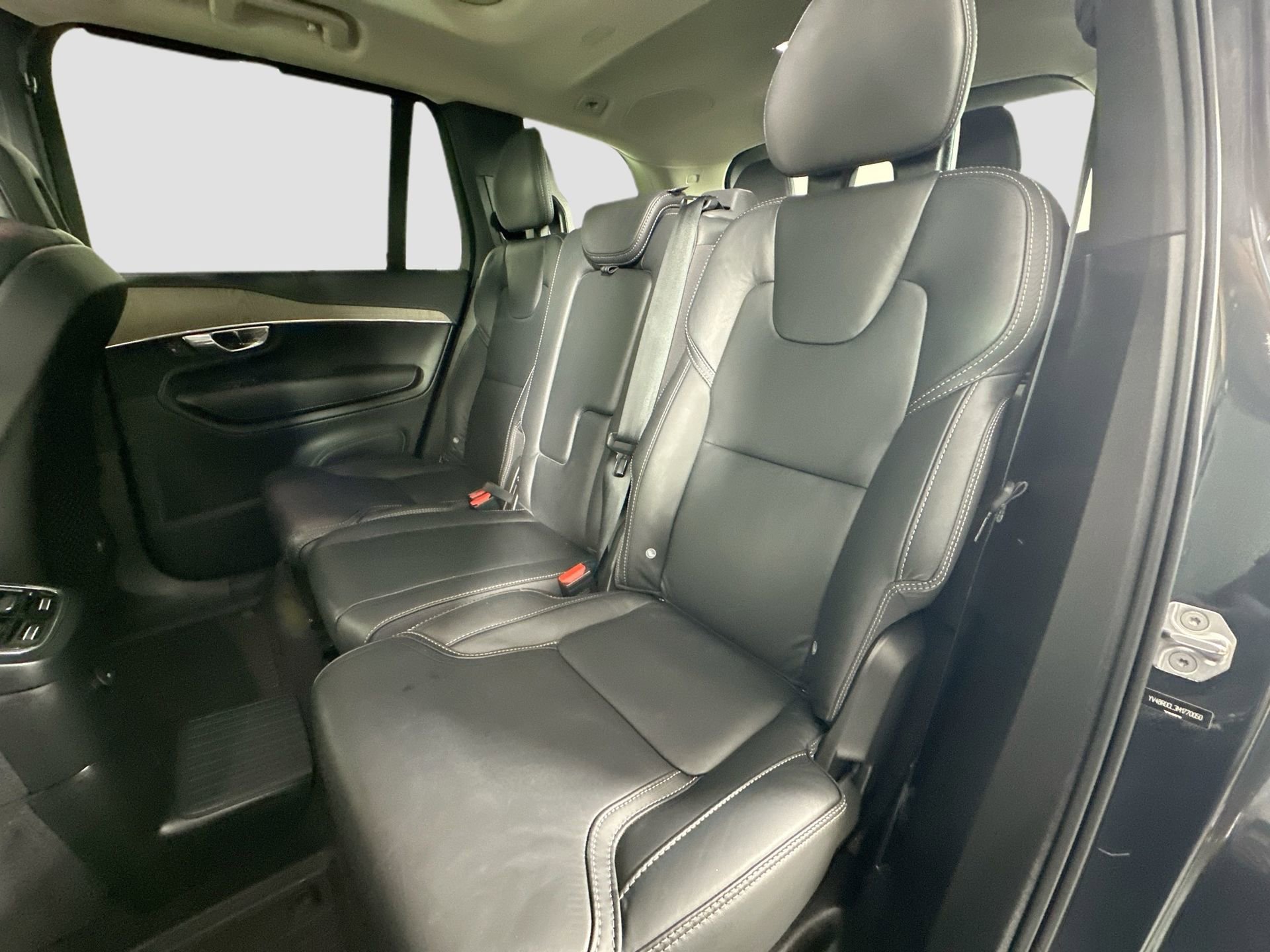 Used 2021 Volvo XC90 T8 Inscription Expression image 26