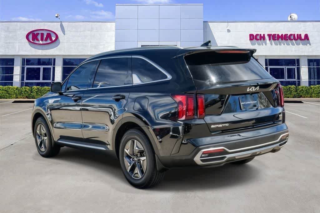 Certified 2023 Kia Sorento EX w/ Panoramic Sunroof Package FWD image 6