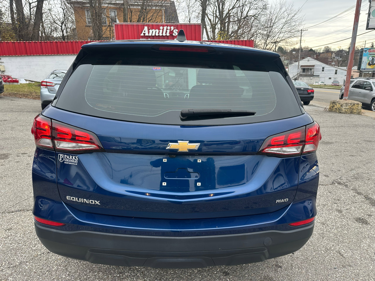 Used 2022 Chevrolet Equinox LS image 9