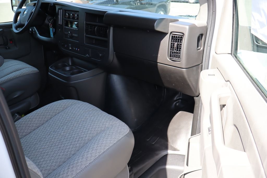 New 2025 Chevrolet Express 2500 w/ Driver Convenience Package image 40