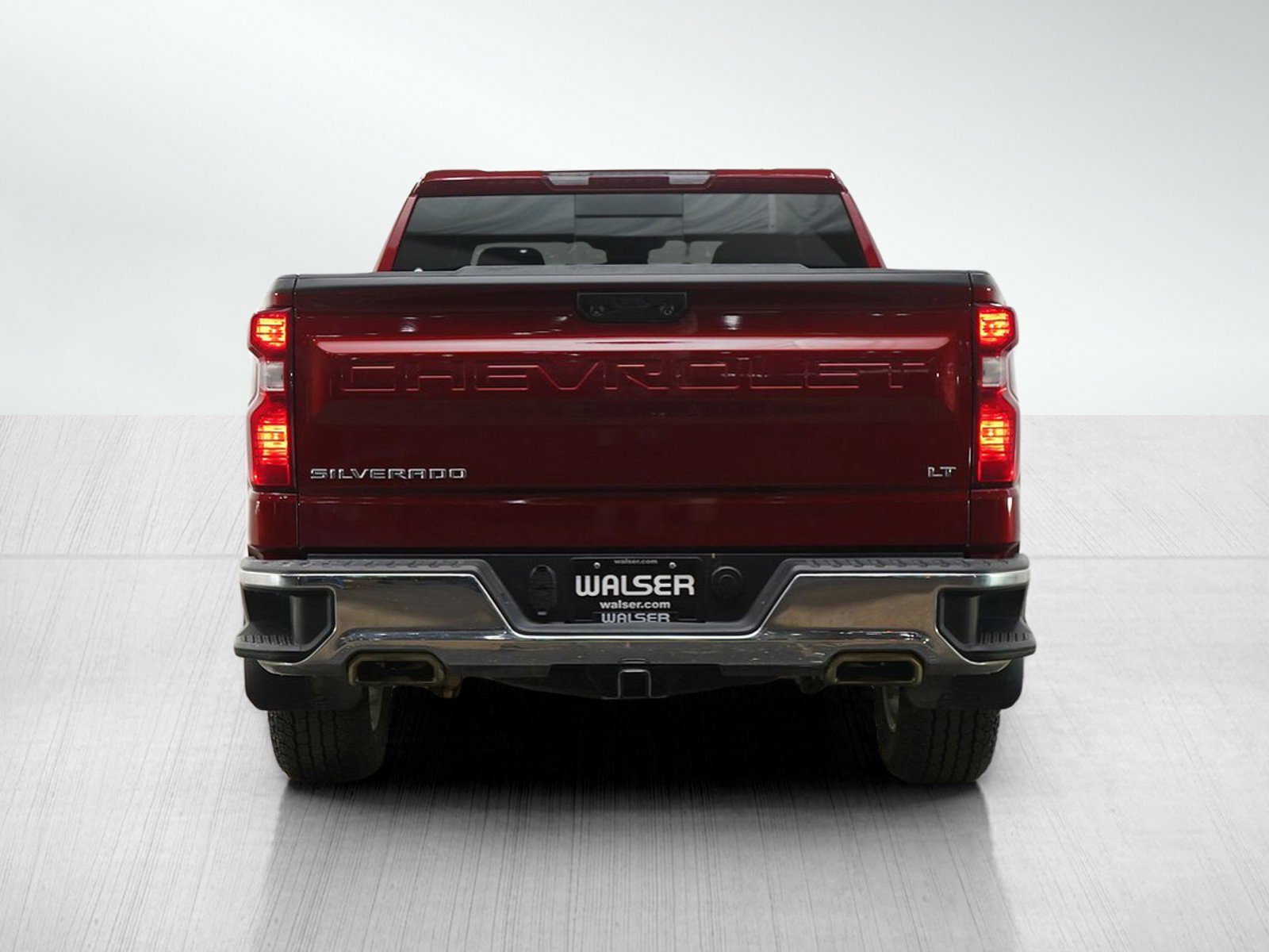 Used 2023 Chevrolet Silverado 1500 LT w/ Z71 Off-Road Package AWD/4WD image 4
