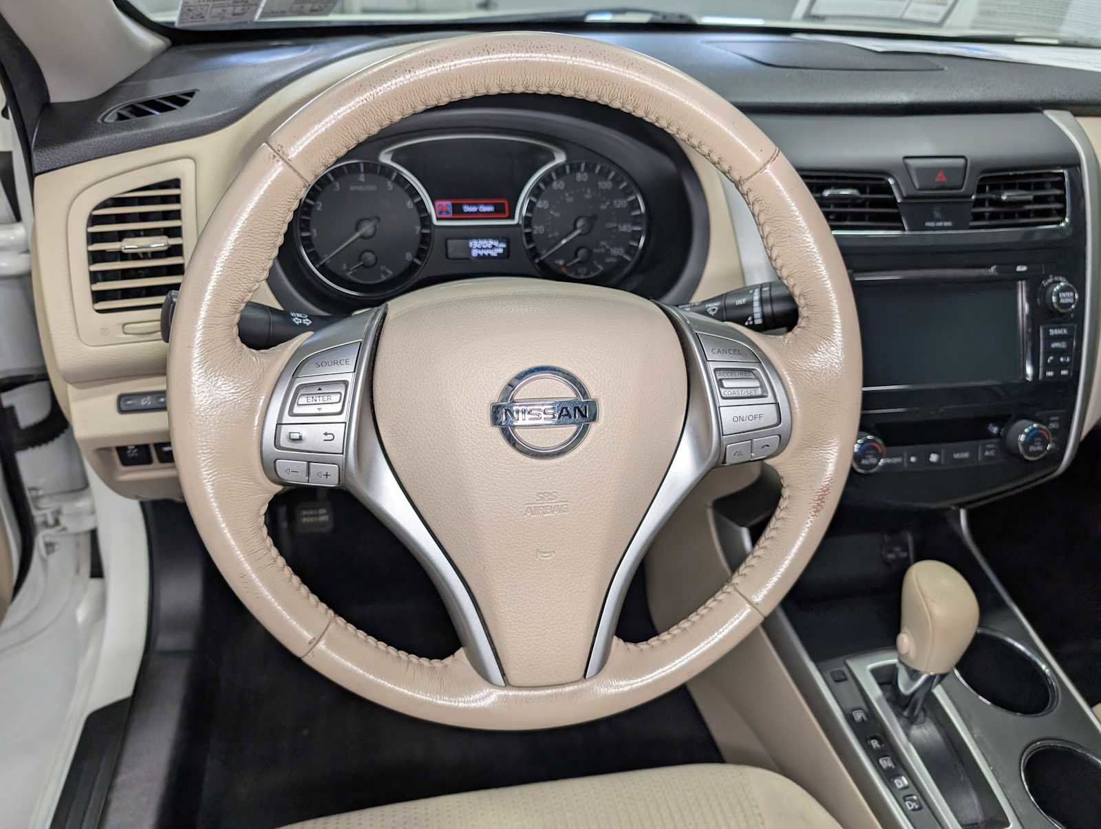 Used 2015 Nissan Altima 2.5 SV w/ Convenience Package FWD image 35