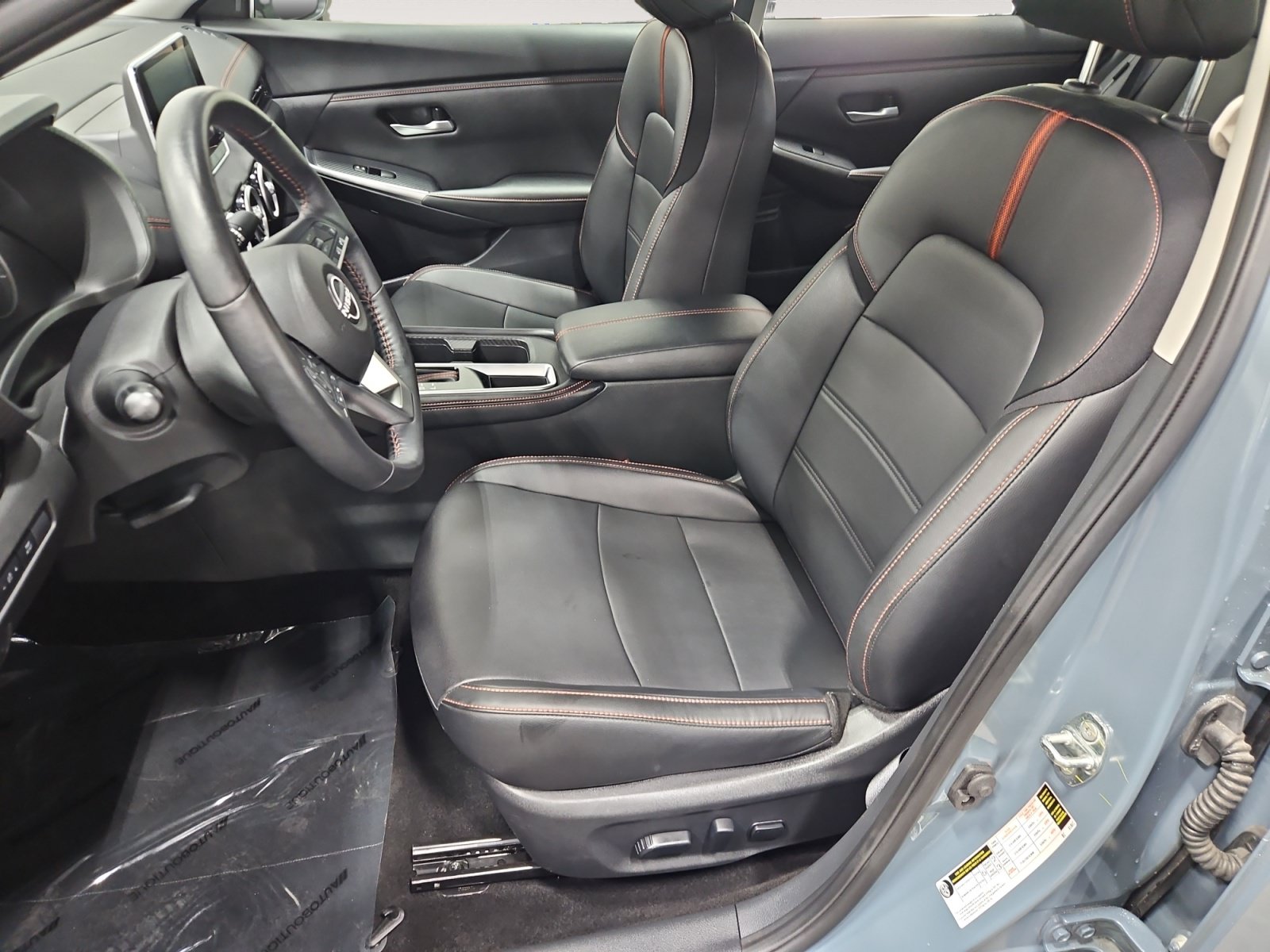 Used 2024 Nissan Sentra SR w/ SR Premium Package FWD image 7