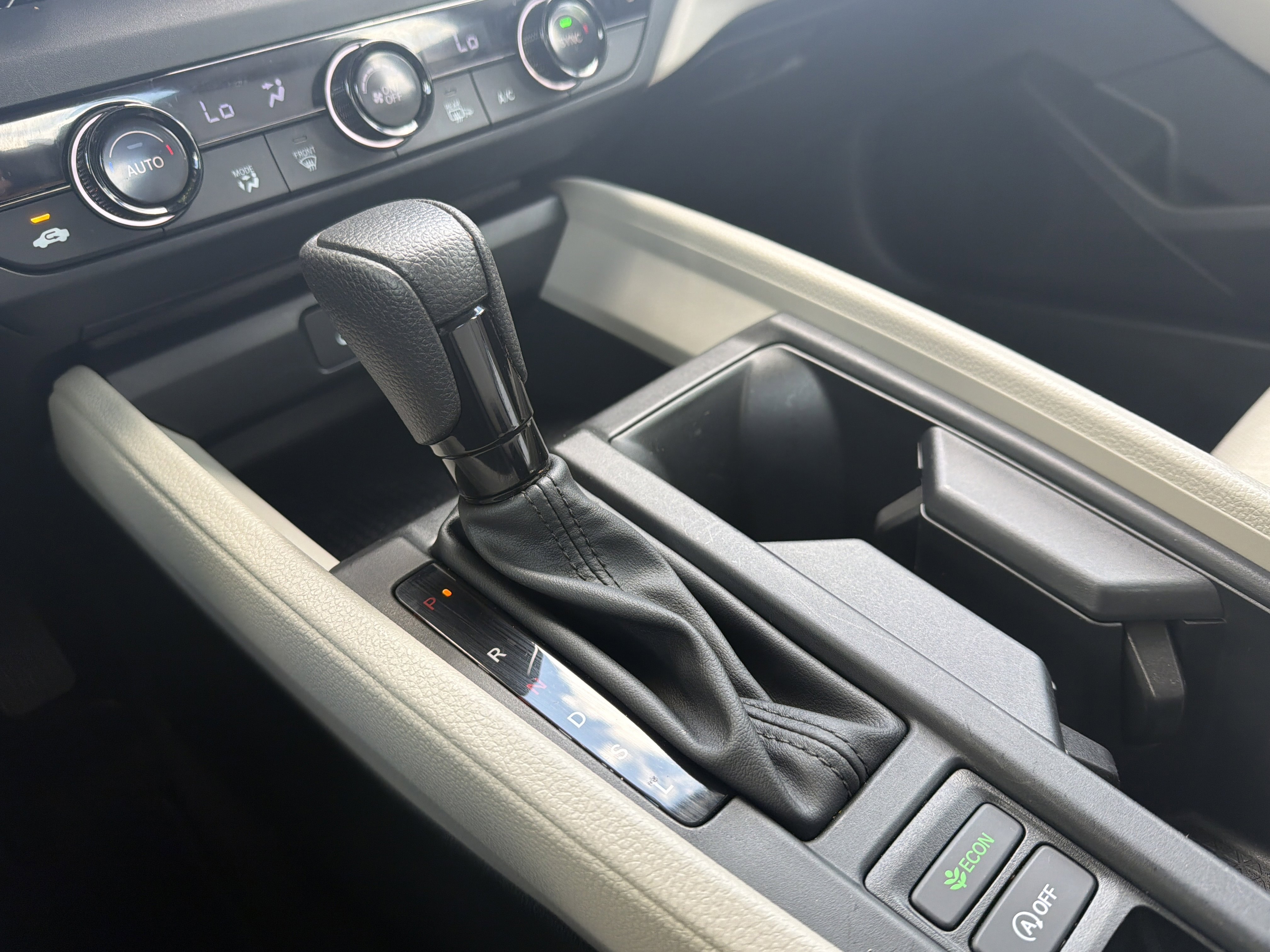 Used 2025 Honda Accord SE image 21