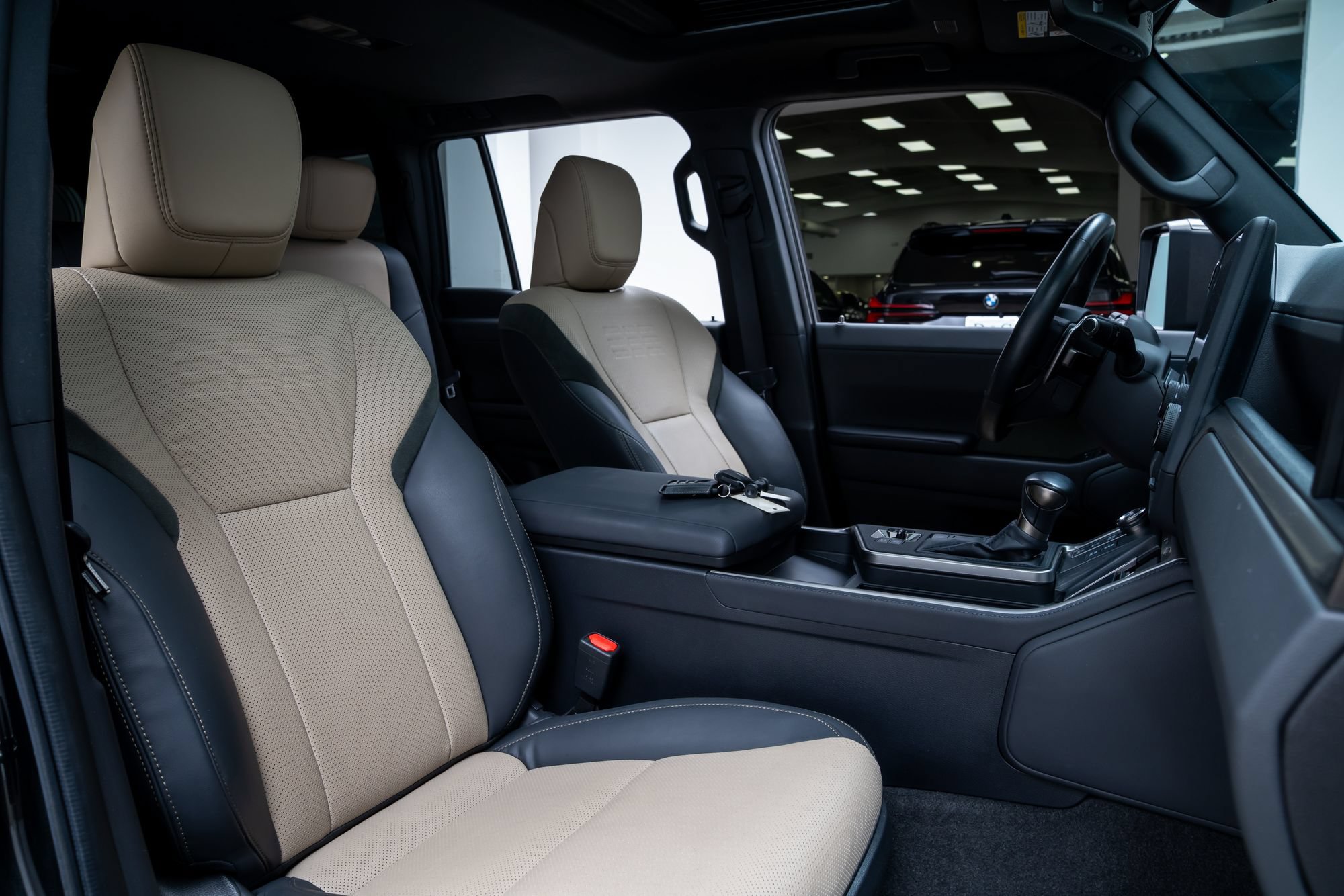 Used 2024 Lexus GX 550 AWD/4WD image 26