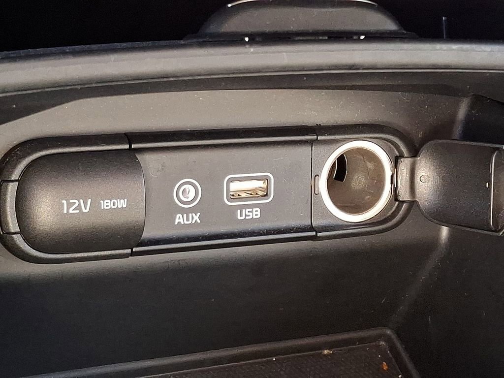 Used 2019 Kia Sorento LX w/ LX Convenience Package image 25