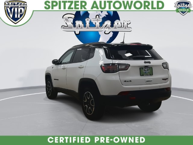 Used 2025 Jeep Compass Trailhawk w/ Trailhawk Elite Group AWD/4WD image 14