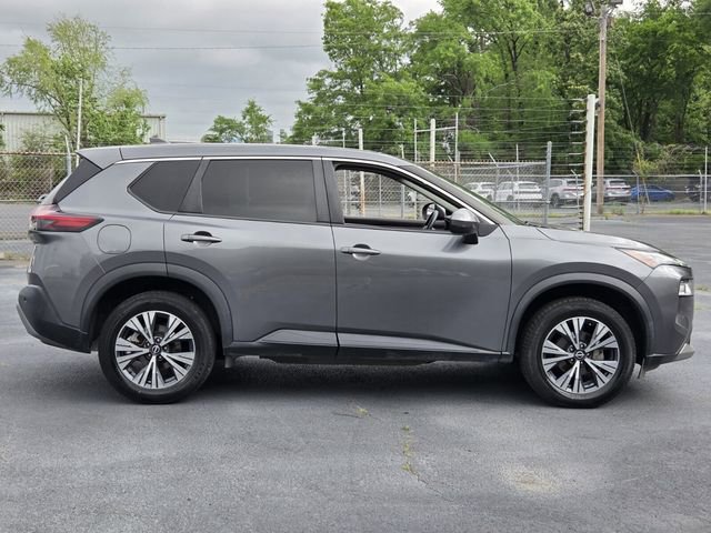 Certified 2022 Nissan Rogue SV image 6