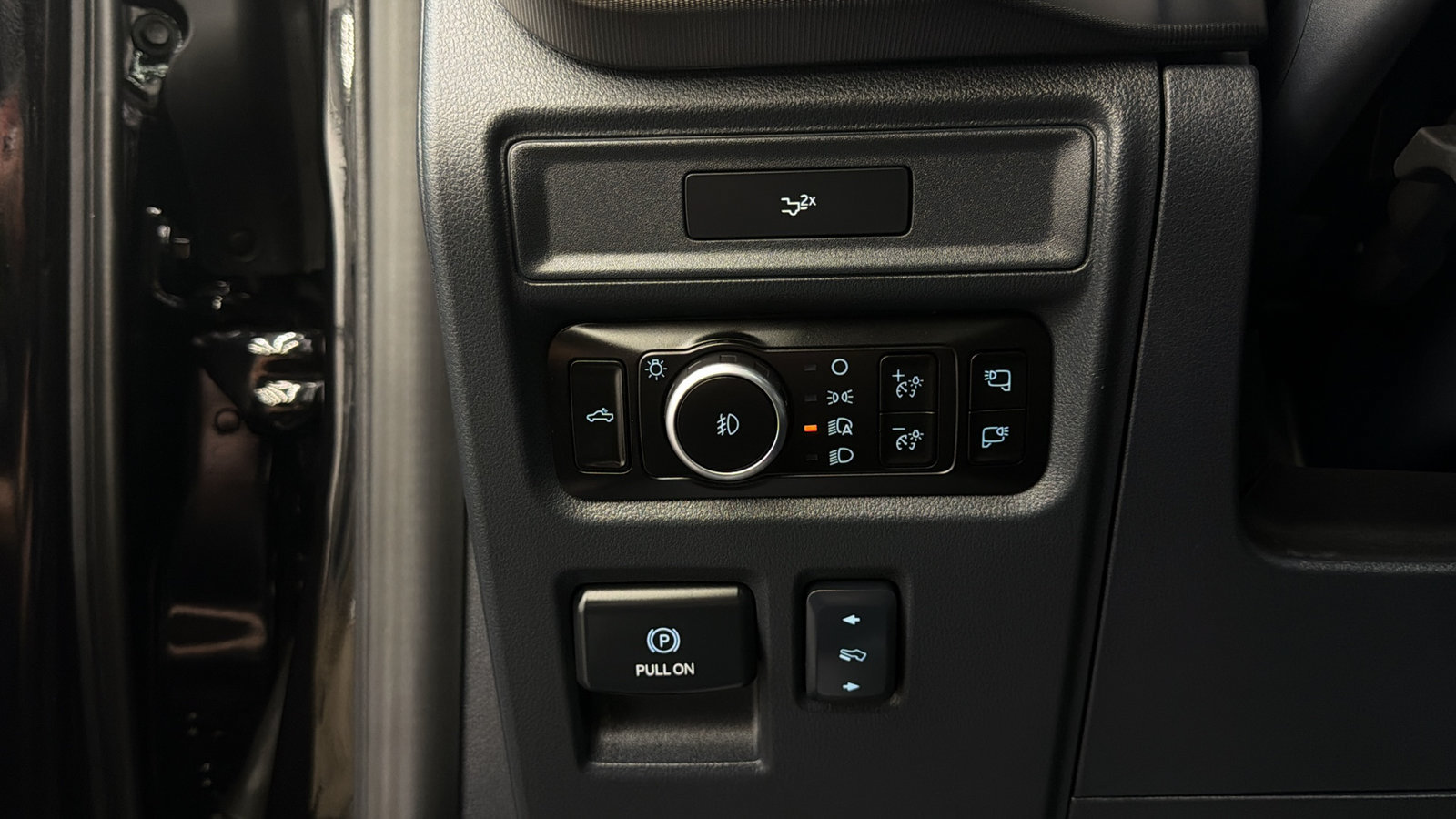 Used 2026 Ford F150 Lariat AWD/4WD image 29