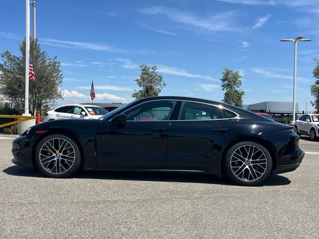Used 2023 Porsche Taycan 4S AWD/4WD image 2