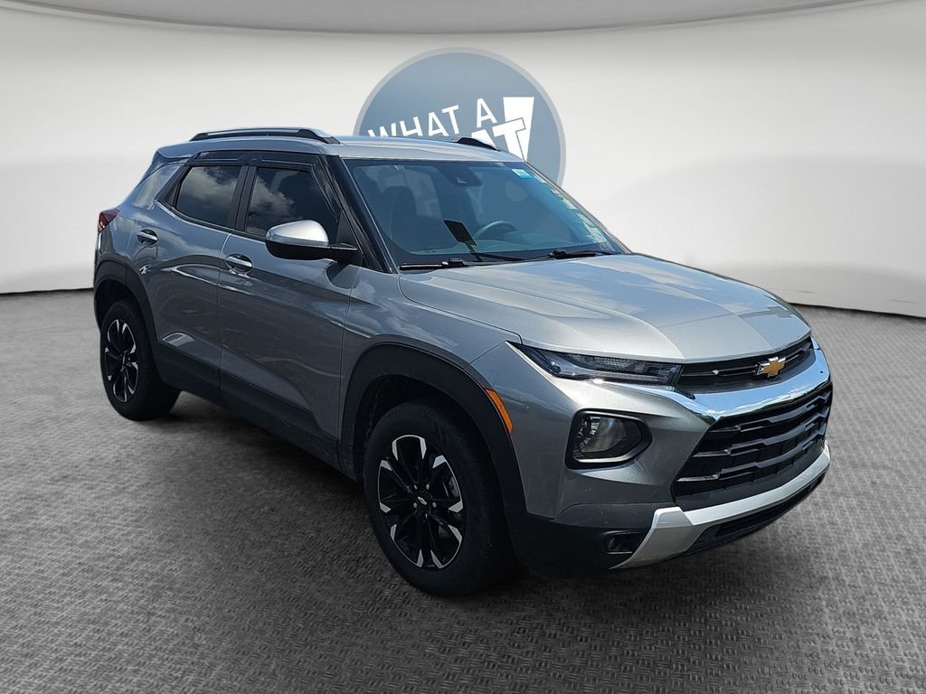 Used 2023 Chevrolet TrailBlazer LT AWD/4WD image 1