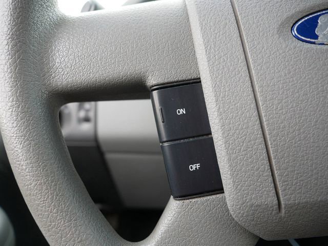 Used 2005 Ford F150 XLT image 24