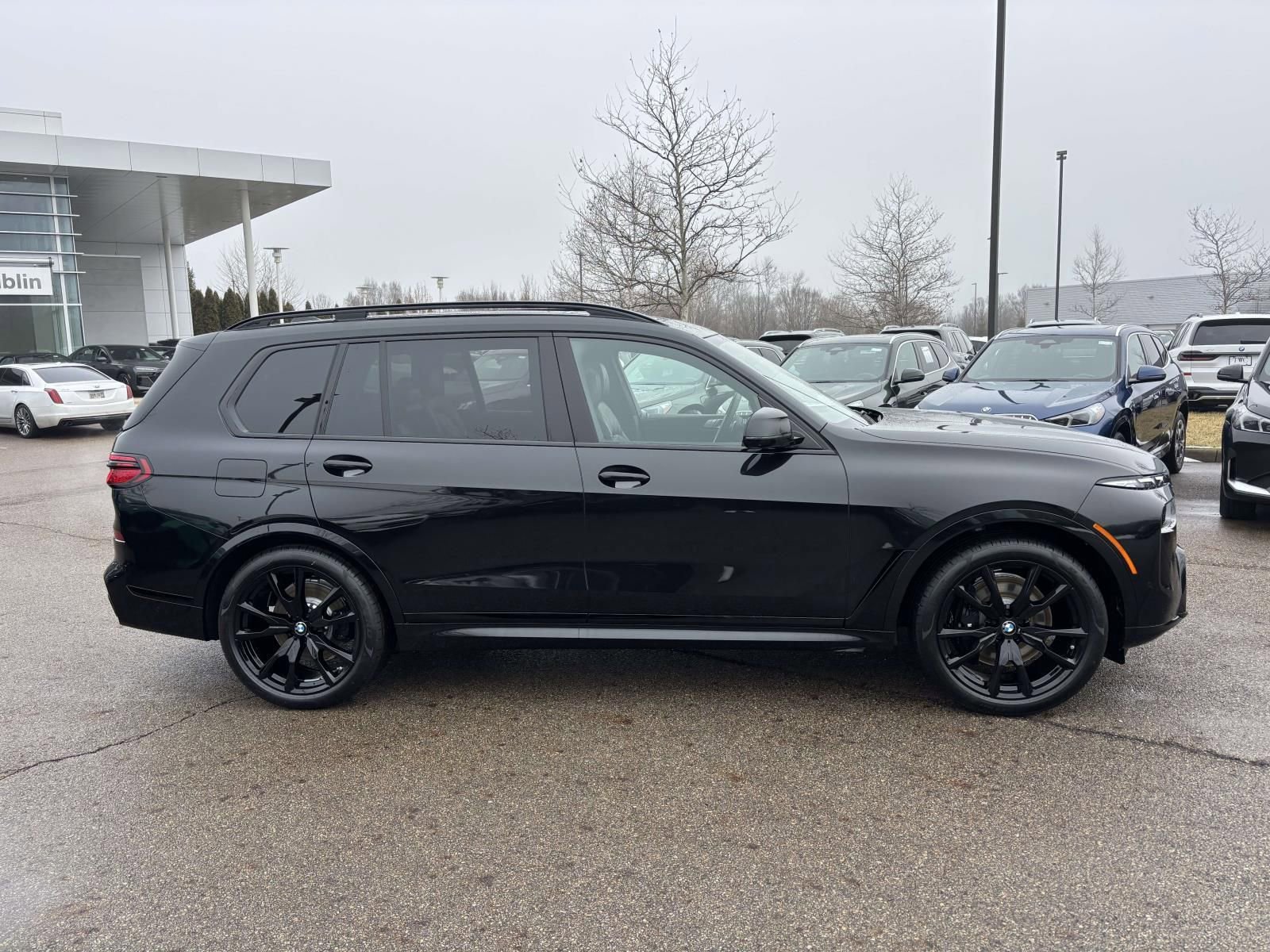 New 2026 BMW X7 xDrive40i image 8