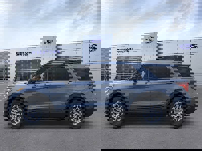 New 2026 Ford Explorer Active w/ Active Comfort Package image 3