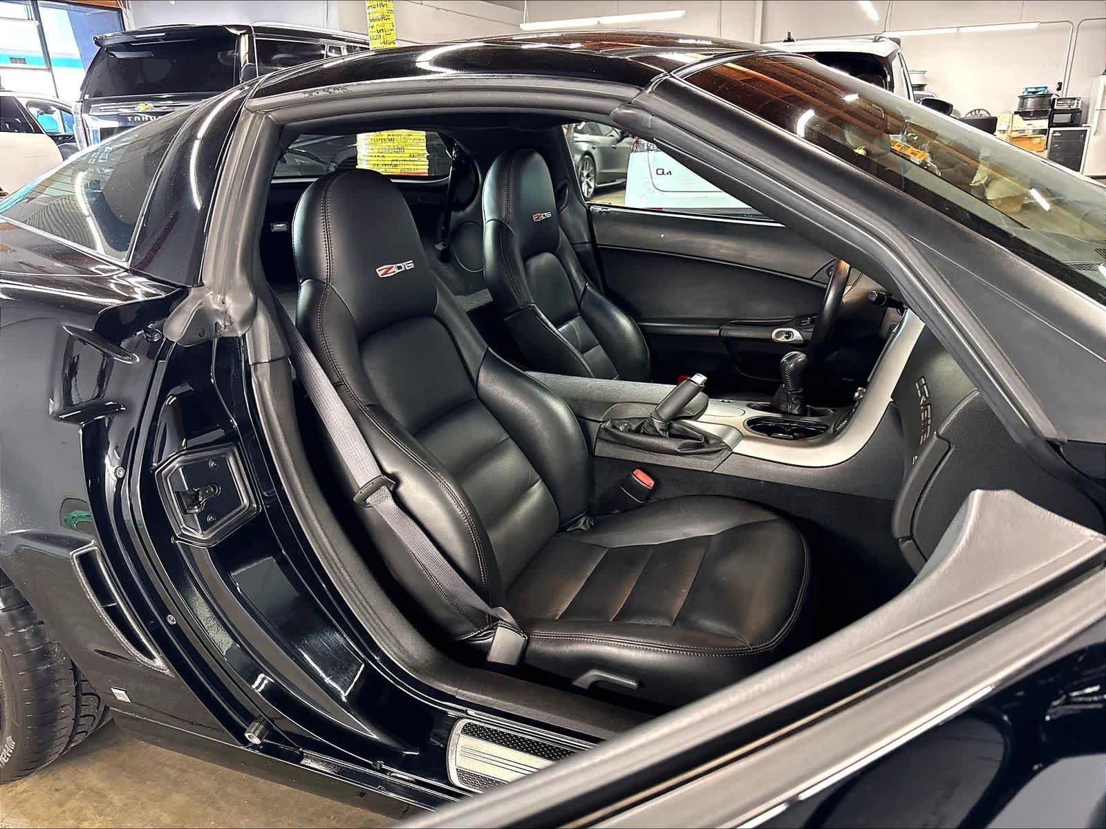 Used 2007 Chevrolet Corvette Z06 w/ Preferred Equipment Group RWD image 10