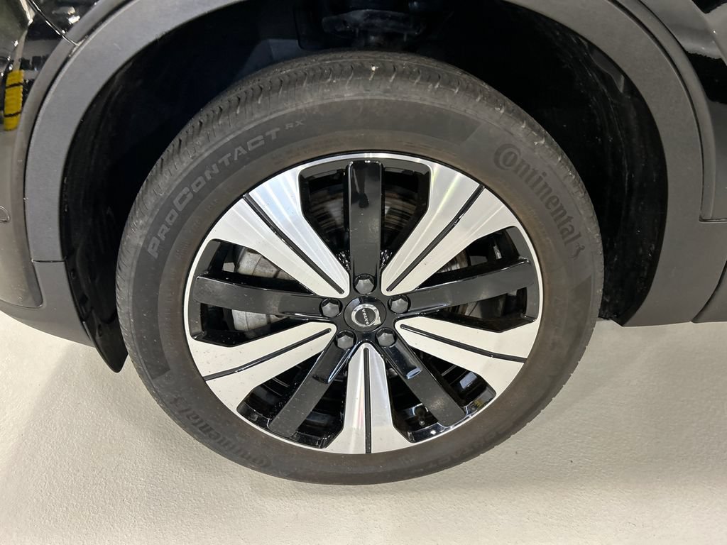 Certified 2023 Volvo C40 P8 Recharge Plus w/ Climate Package AWD/4WD image 8