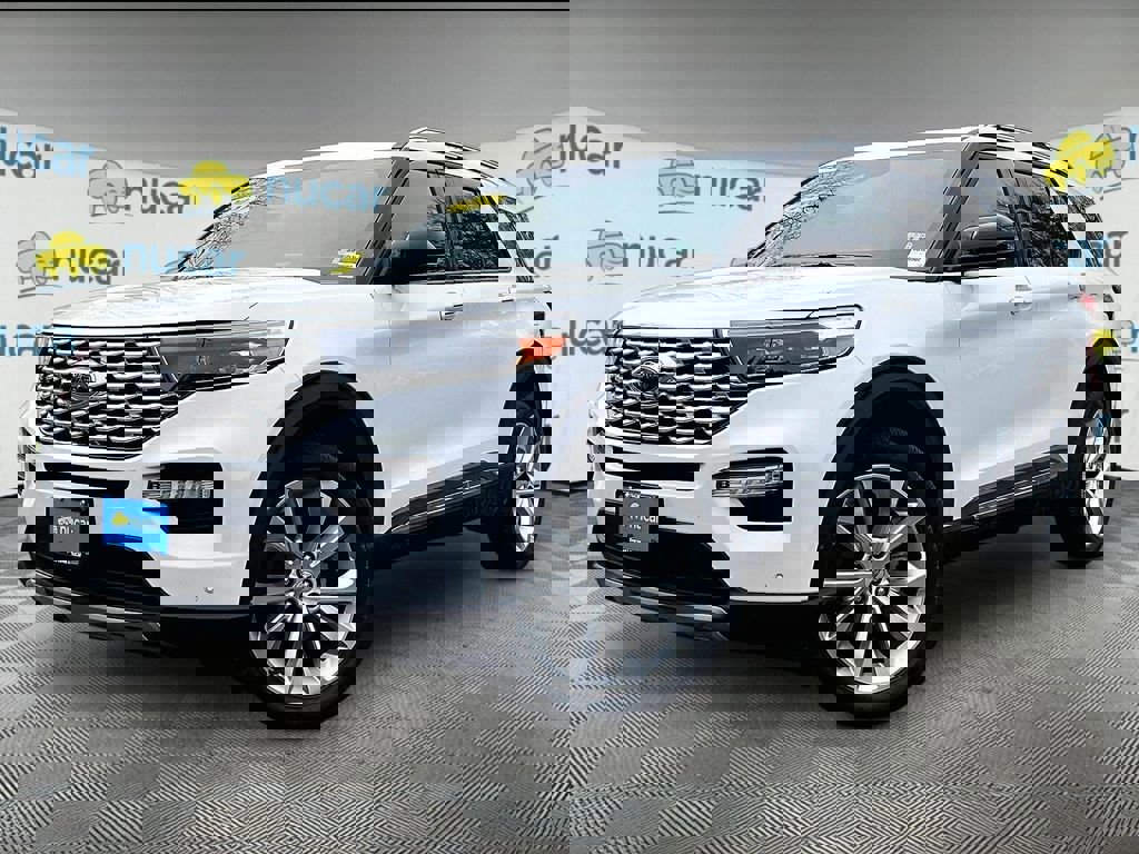 Used 2022 Ford Explorer Platinum w/ Equipment Group 601A AWD/4WD image 3