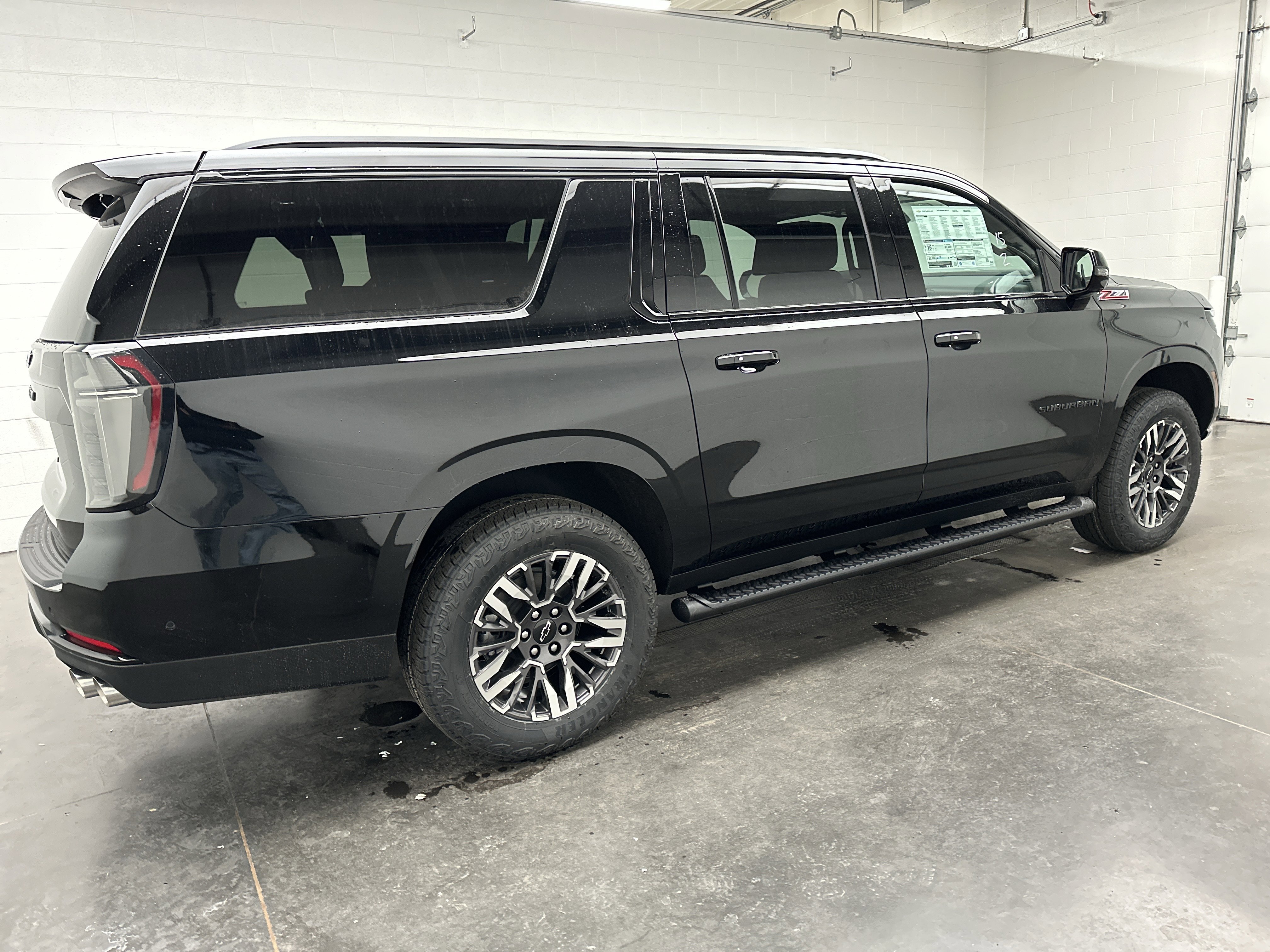New 2026 Chevrolet Suburban Z71 w/ Z71 Off-Road Package image 11